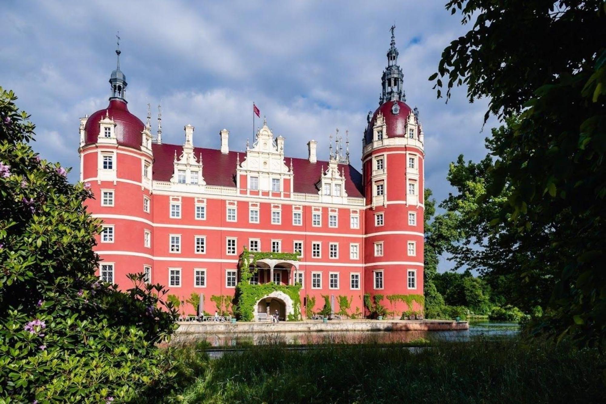 Appartement In Weisswasseroberlausitz Mit Grossem Garten Exterior foto